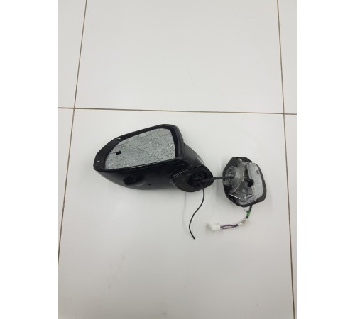 Зеркало заднего вида боковое левое