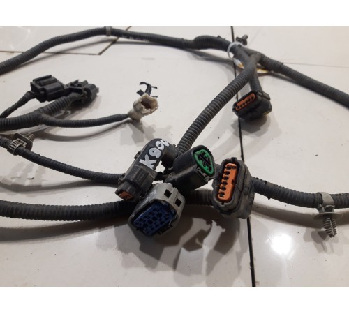 Электропроводка заднего бампера