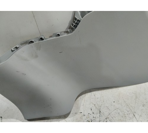 Обшивка багажника правая