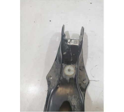 Рычаг подвески задний левый