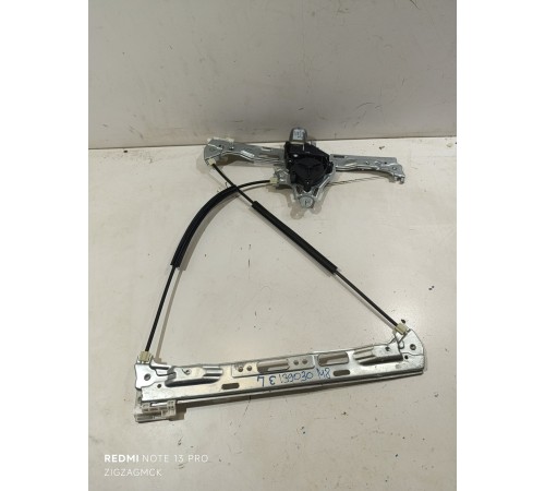 Стеклоподъемник задней левой сдвижной двери