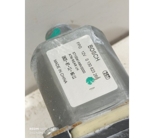 Стеклоподъемник задней левой сдвижной двери