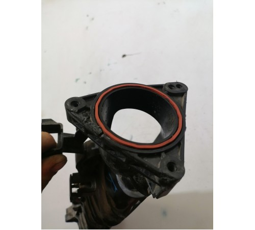 Коллектор впускной правый