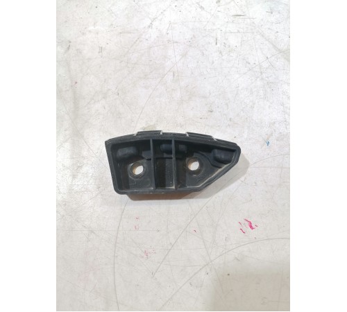 Кронштейн заднего бампера левый