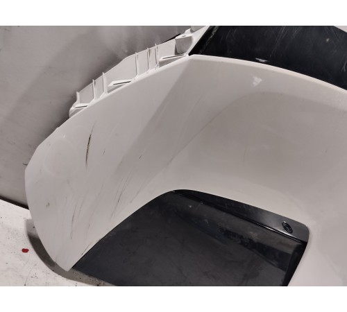 Спойлер крышки багажника