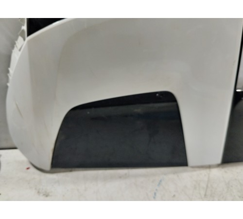 Спойлер крышки багажника