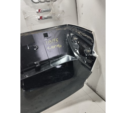 Спойлер крышки багажника