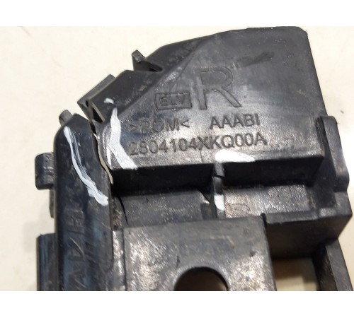 Кронштейн заднего бампера (правый)