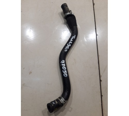 Патрубок системы охлаждения