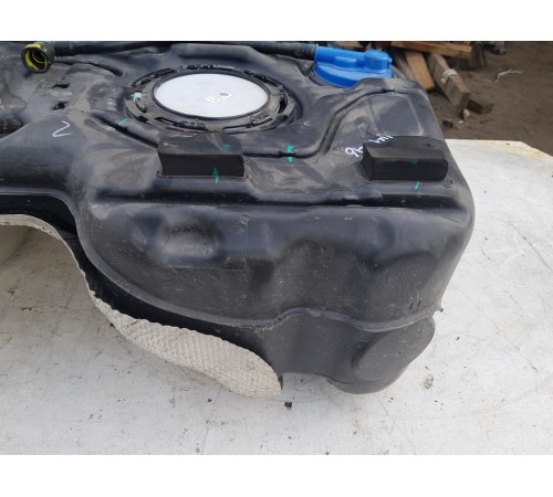 Бак топливный