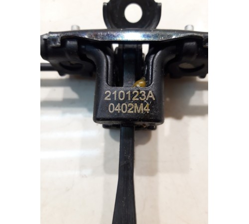 Ограничитель двери (задний, левый)