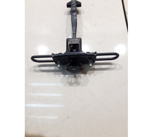 Ограничитель двери (задний, левый)