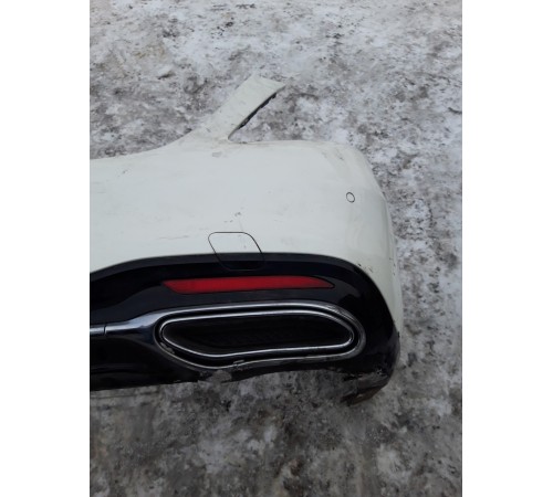 Задний бампер в сборе