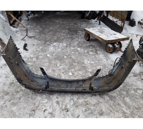 Задний бампер в сборе