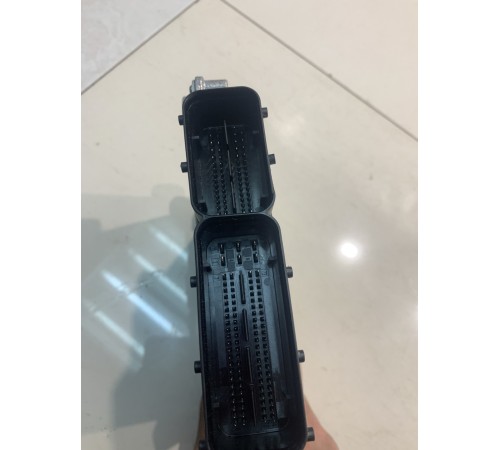 Блок управления двигателем