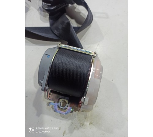 Ремень безопасности (задний левый)