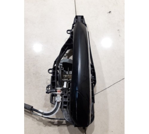 Ручка двери (задняя правая внешняя)