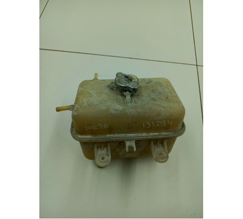 Бачок расширительный