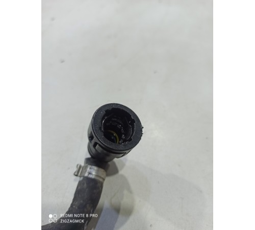 Патрубок системы охлаждения