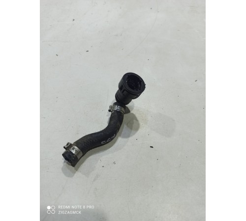 Патрубок системы охлаждения