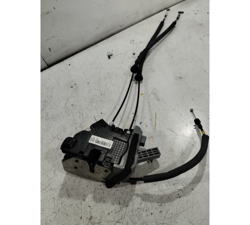 Замок двери задний правый