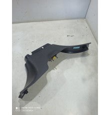 Обшивка центральной стойки левая