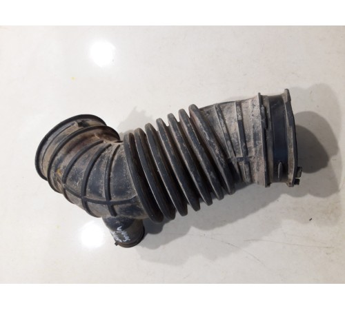 Патрубок воздушного фильтра