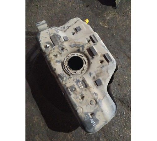 Бак топливный