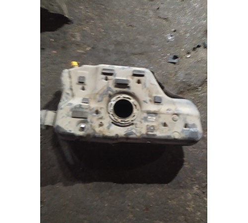 Бак топливный