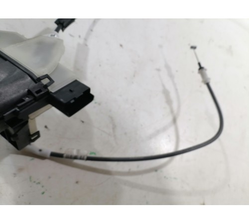 Замок передний левый