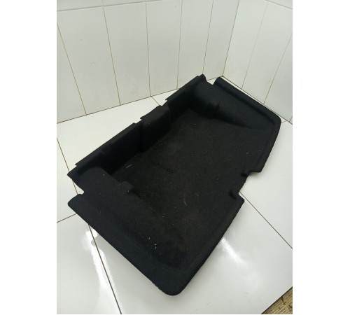 Пол багажника ниши запасного колеса