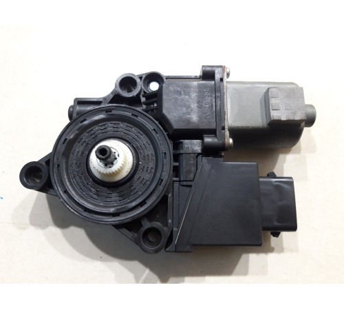 Моторчик стеклоподъемника (передний правый)