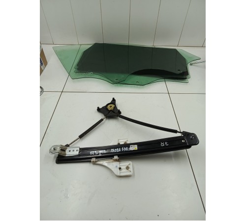 Стеклоподъемник двери задний правый