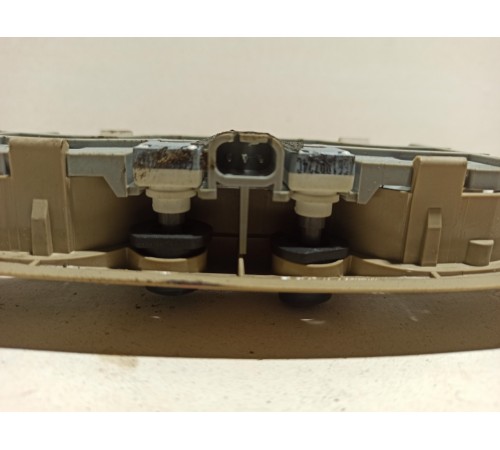 Плафон внутреннего освещения