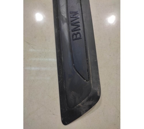 Накладка порога (задняя, правая)