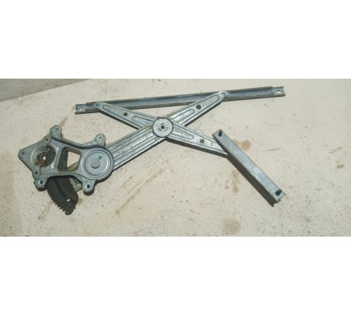 Стеклоподъемник задний правый