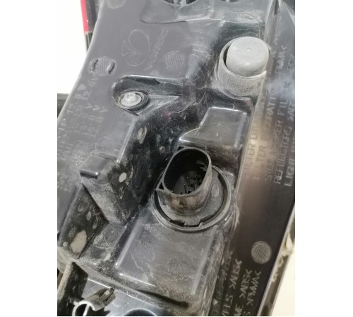 Фонарь задний левый наружный