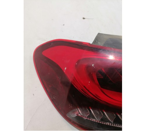 Фонарь задний левый наружный