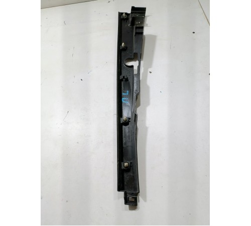 Накладка крыла передняя левая