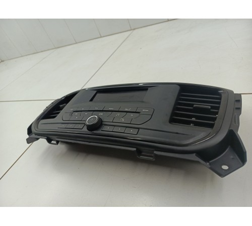 Блок управления магнитолой