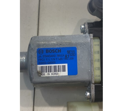 Моторчик стеклоподъемника (задний, левый)