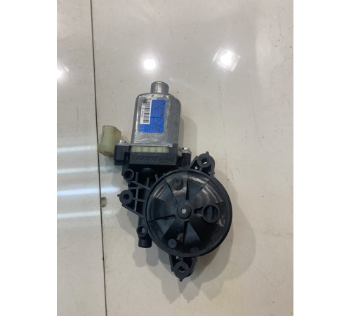 Моторчик стеклоподъемника (задний, левый)