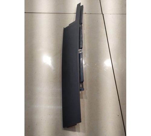 Накладка двери (передняя, левая, наружняя)