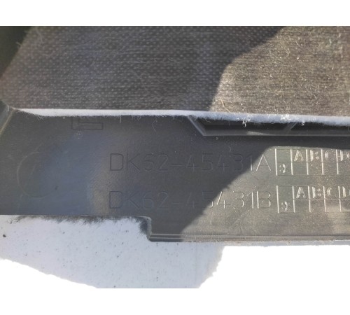 Обшивка багажника левая