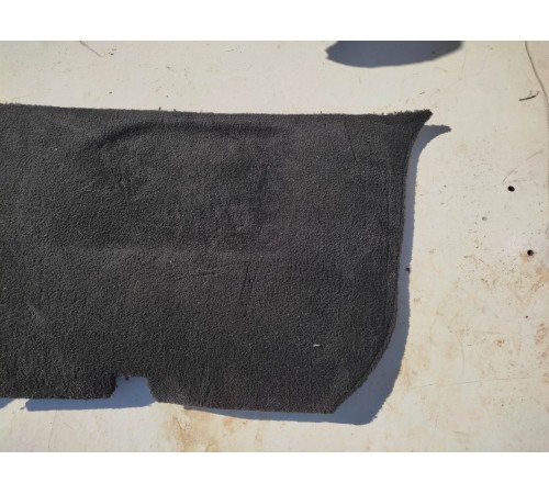 Обшивка багажника левая