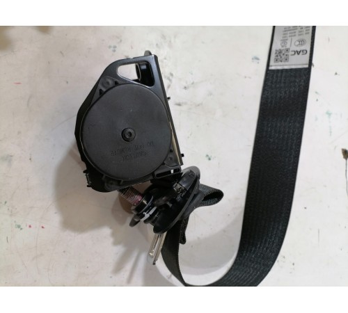 Ремень безопасности третьего ряда правый