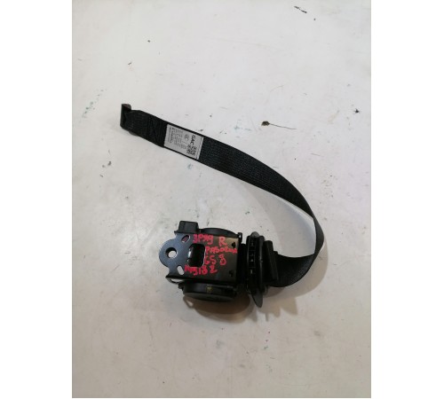 Ремень безопасности третьего ряда правый