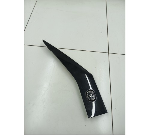 Накладка крыла задняя правая