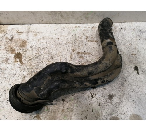 Горловина топливного бака