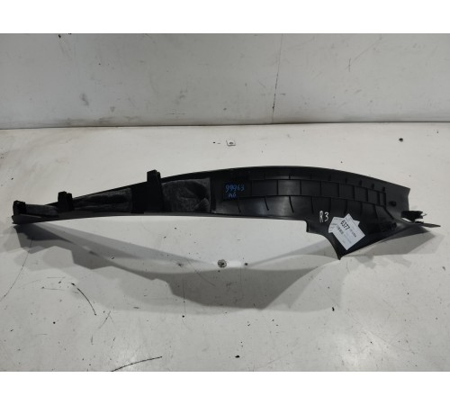 Обшивка стойки(задняя правая)